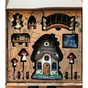 Garden Kit - Glow in The Dark Fairy Accessories Set, 7.1" Fairy House